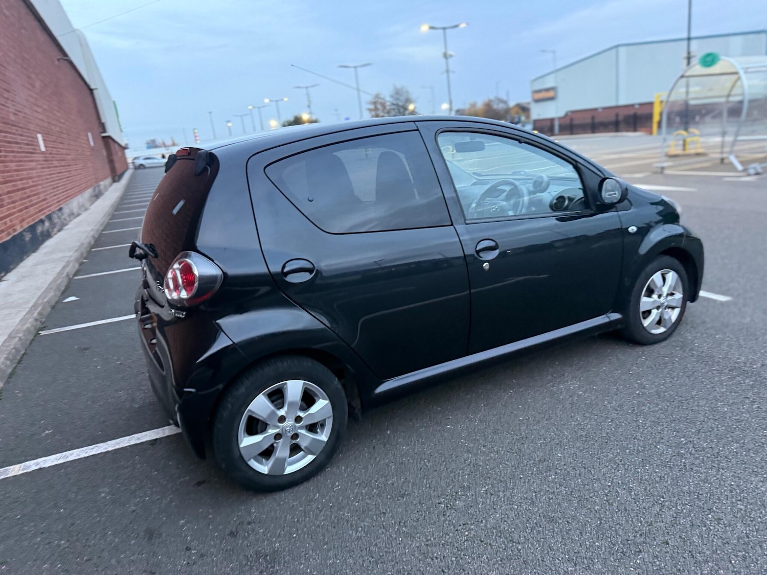 Used Toyota AYGO 2013 for sale - 76485342: Photo 8