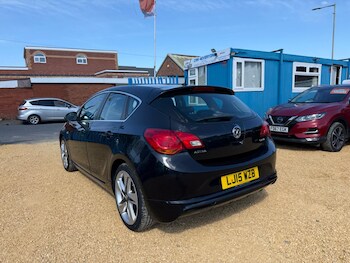 Used Vauxhall Astra 2015 for sale - 78335605: Photo