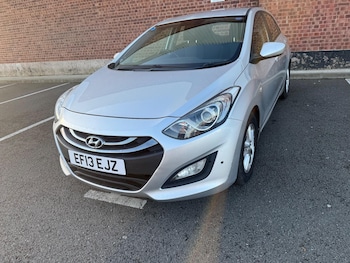 Used Hyundai i30 2013 for sale - 76800800: Photo