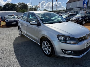 Used Volkswagen Polo 2011 for sale - 79851611: Photo