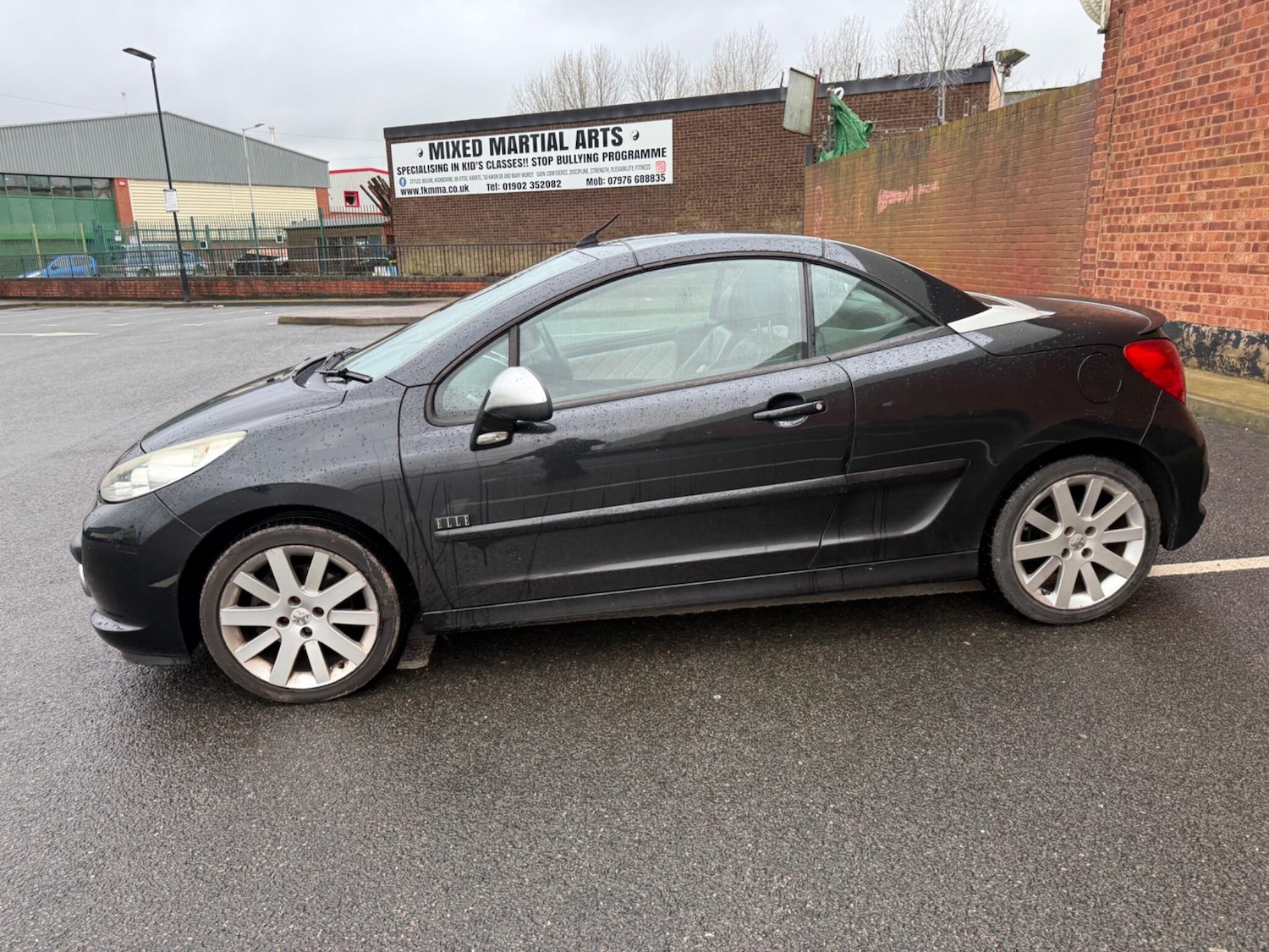 Used Peugeot 207 2009 for sale - 77315481: Photo 11