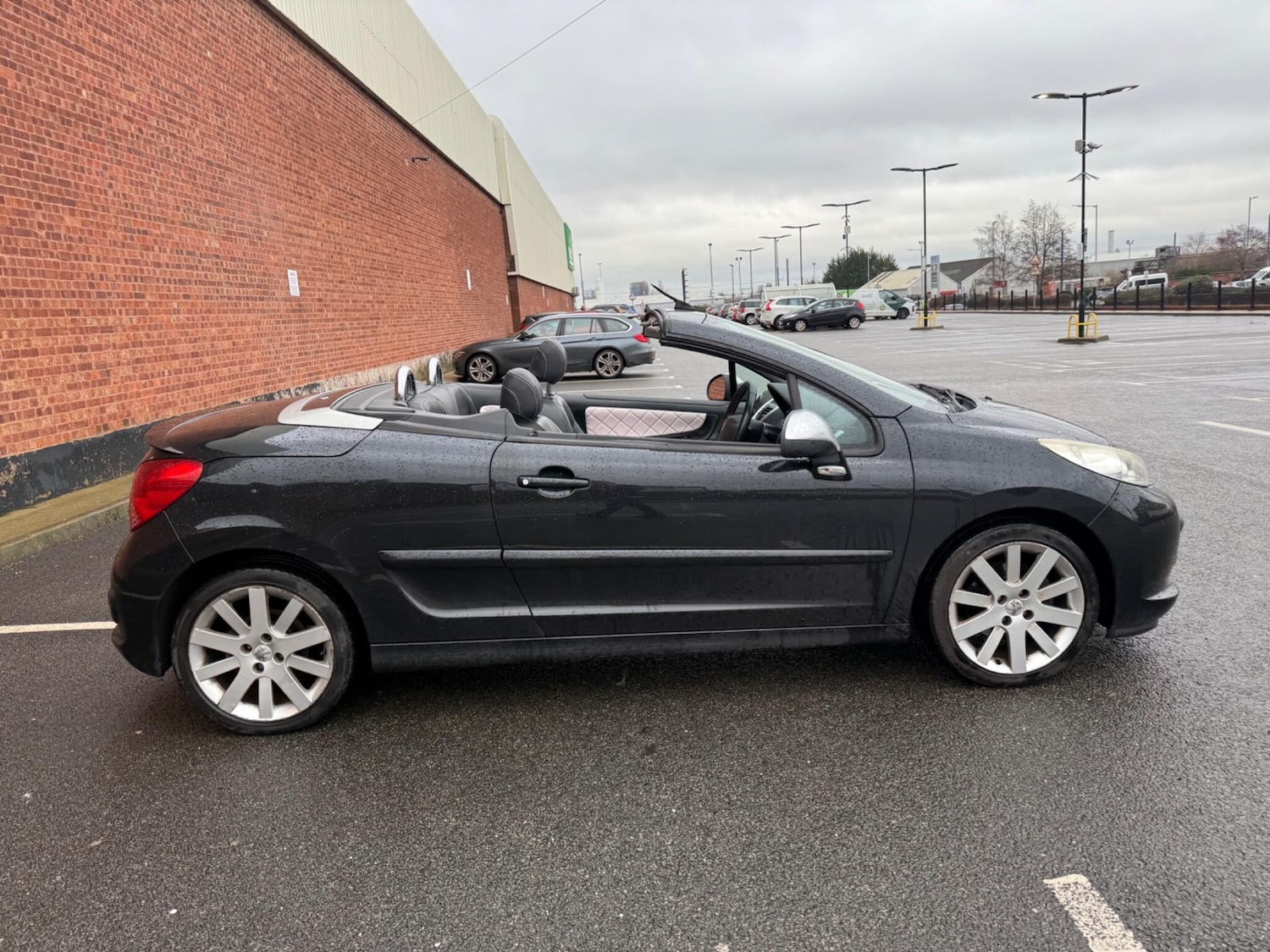 Used Peugeot 207 2009 for sale - 77315481: Photo 14
