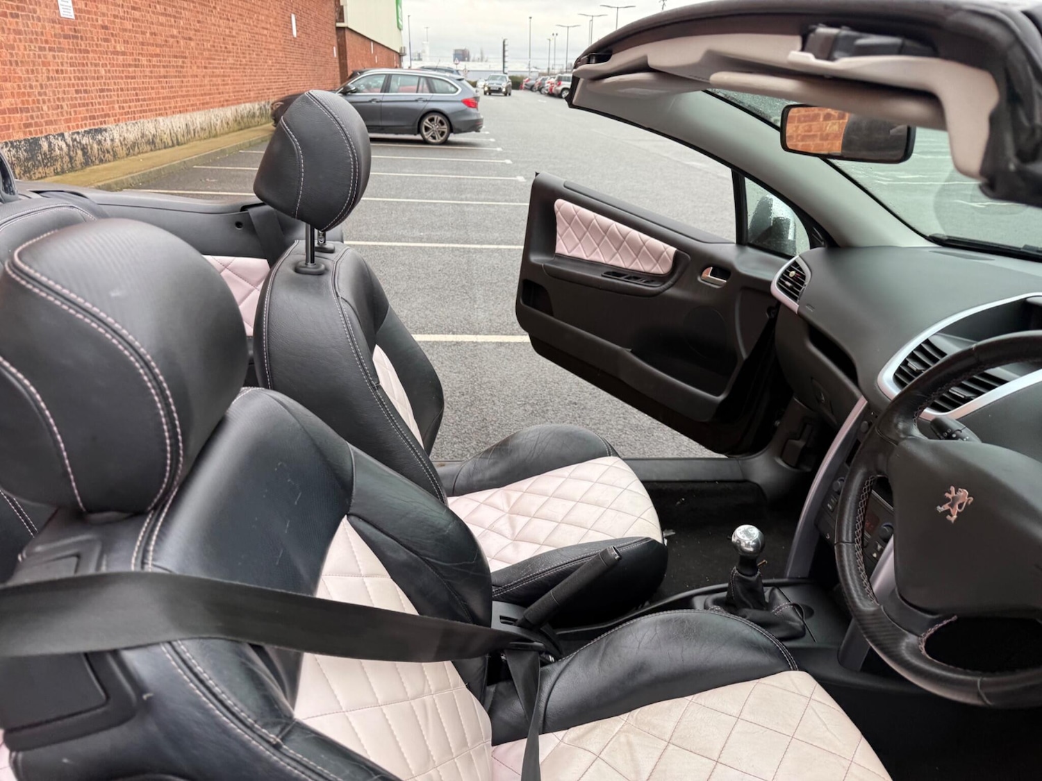 Used Peugeot 207 2009 for sale - 77315481: Photo 20