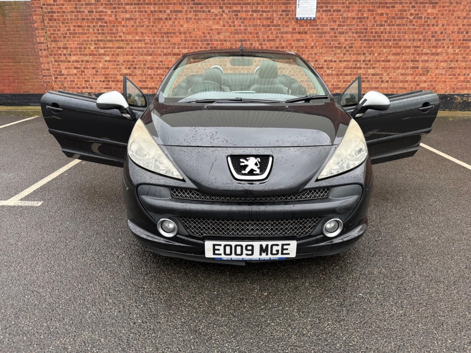 Used Peugeot 207 2009 for sale - 77315481: Photo 9