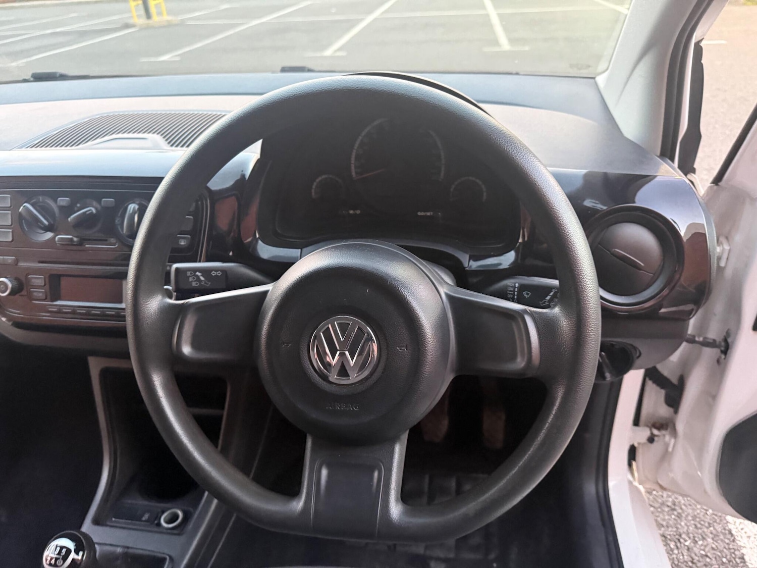Used Volkswagen up! for sale - 77267115: Photo 31