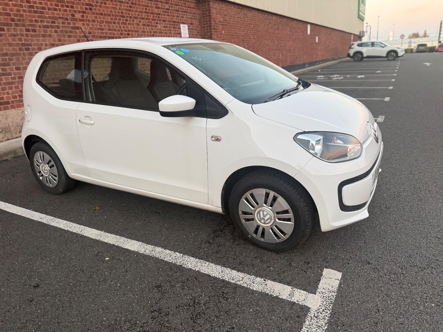 Used Volkswagen up! for sale - 77267115: Photo 5