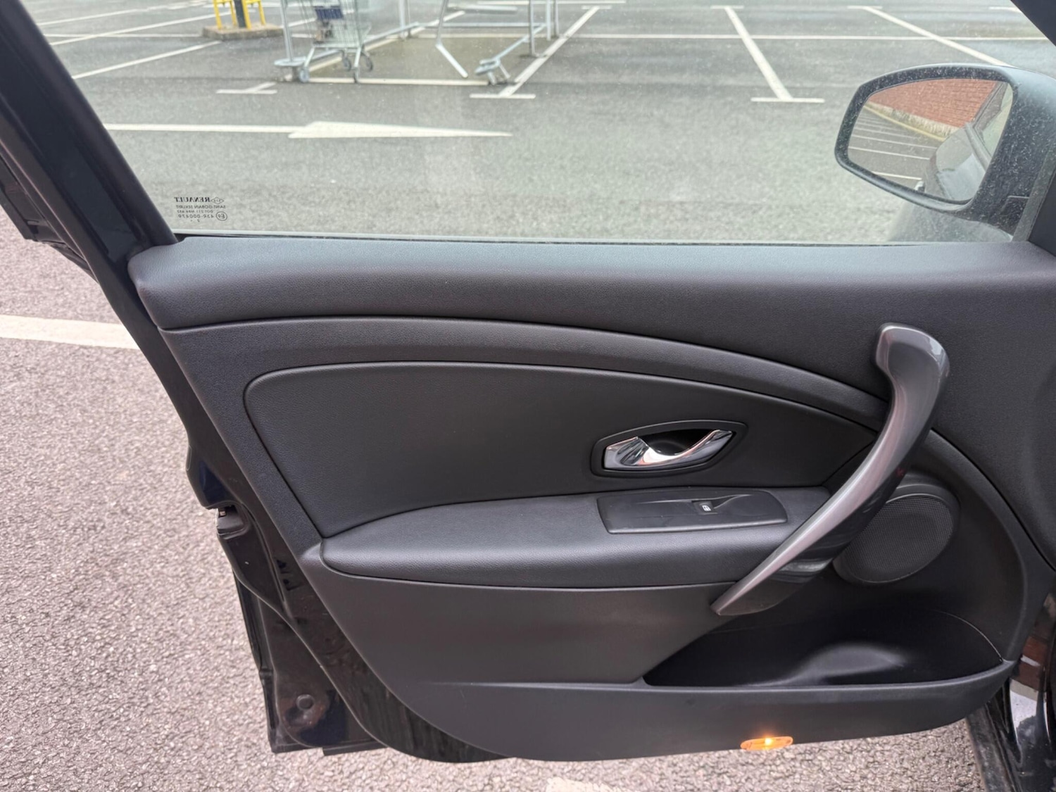 Used Renault Megane for sale - 77683273: Photo 24