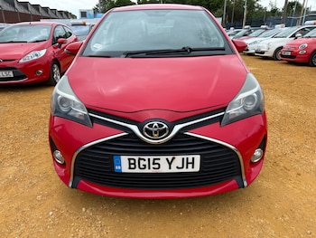 Used Toyota Yaris 2015 for sale - 78650702: Photo