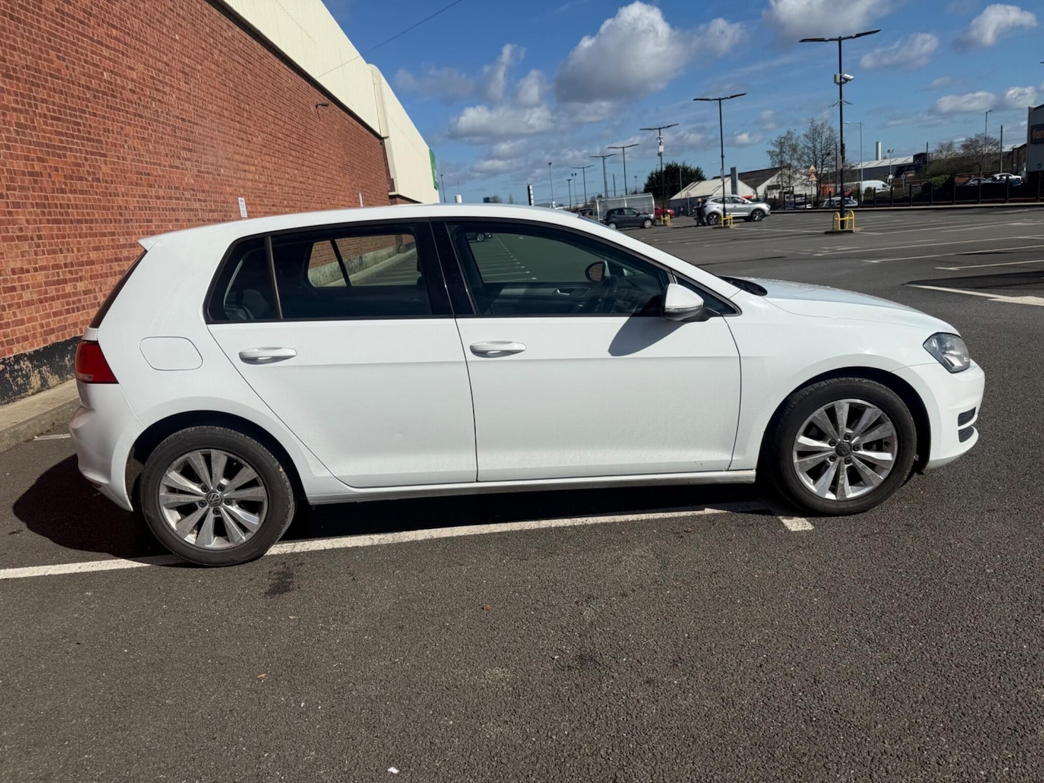 Used Volkswagen Golf 2014 for sale - 78047034: Photo 18