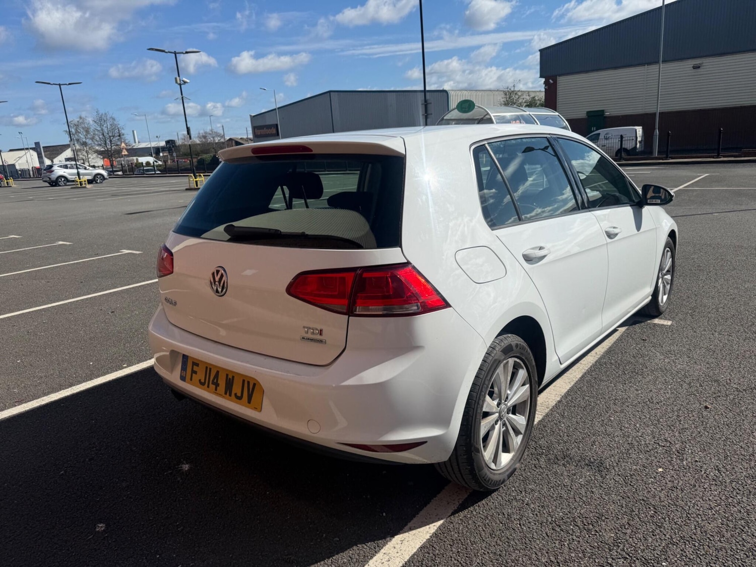 Used Volkswagen Golf 2014 for sale - 78047034: Photo 24