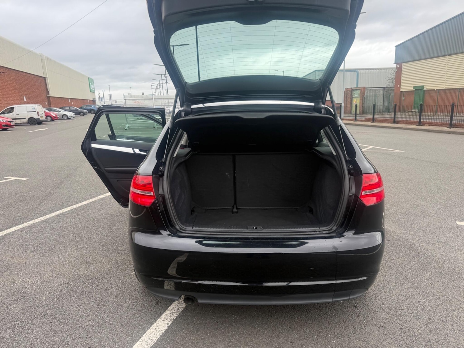 Used Audi A3 2012 for sale - 77909845: Photo 42