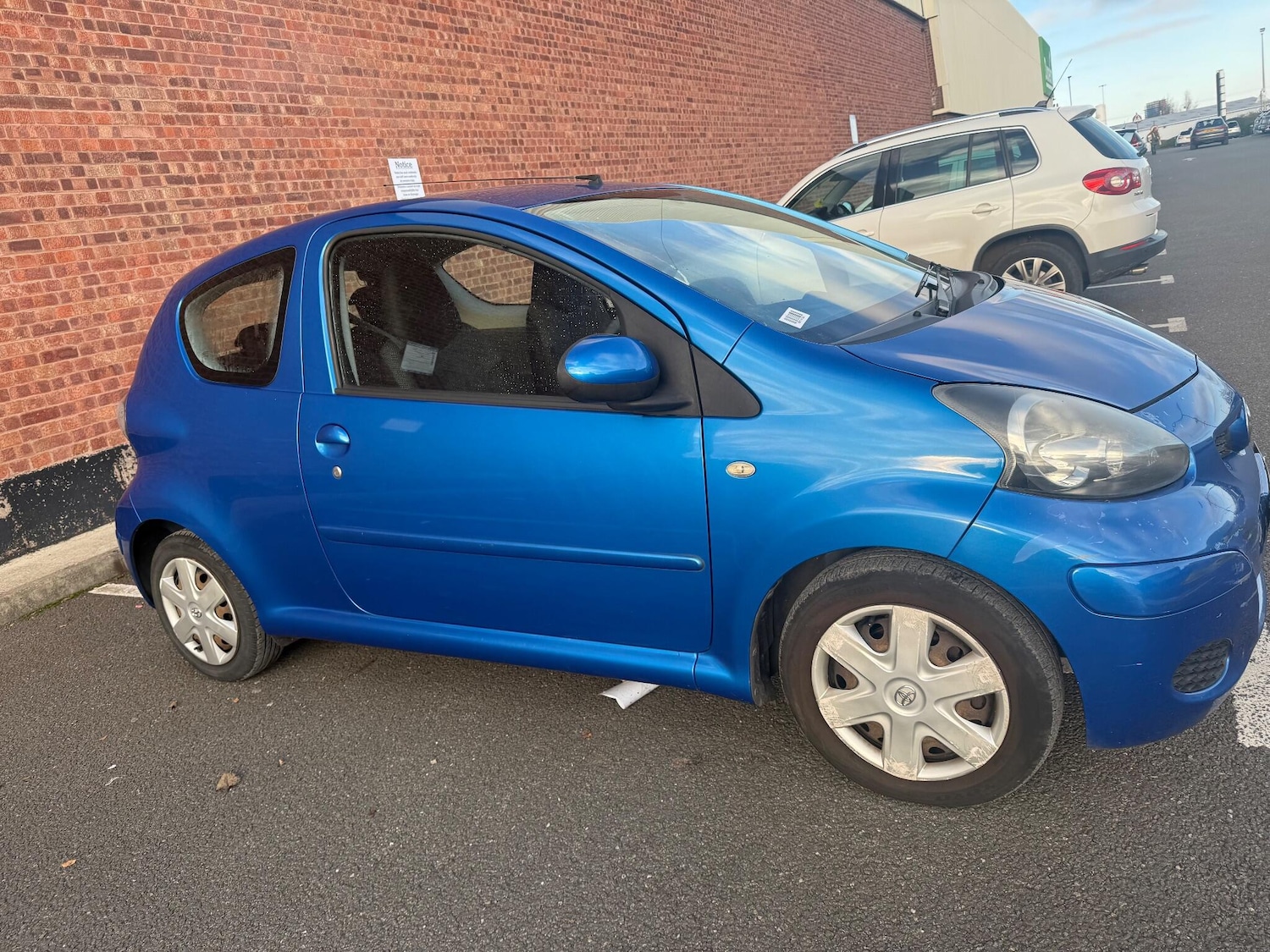 Used Toyota AYGO 2010 for sale - 76645952: Photo 11