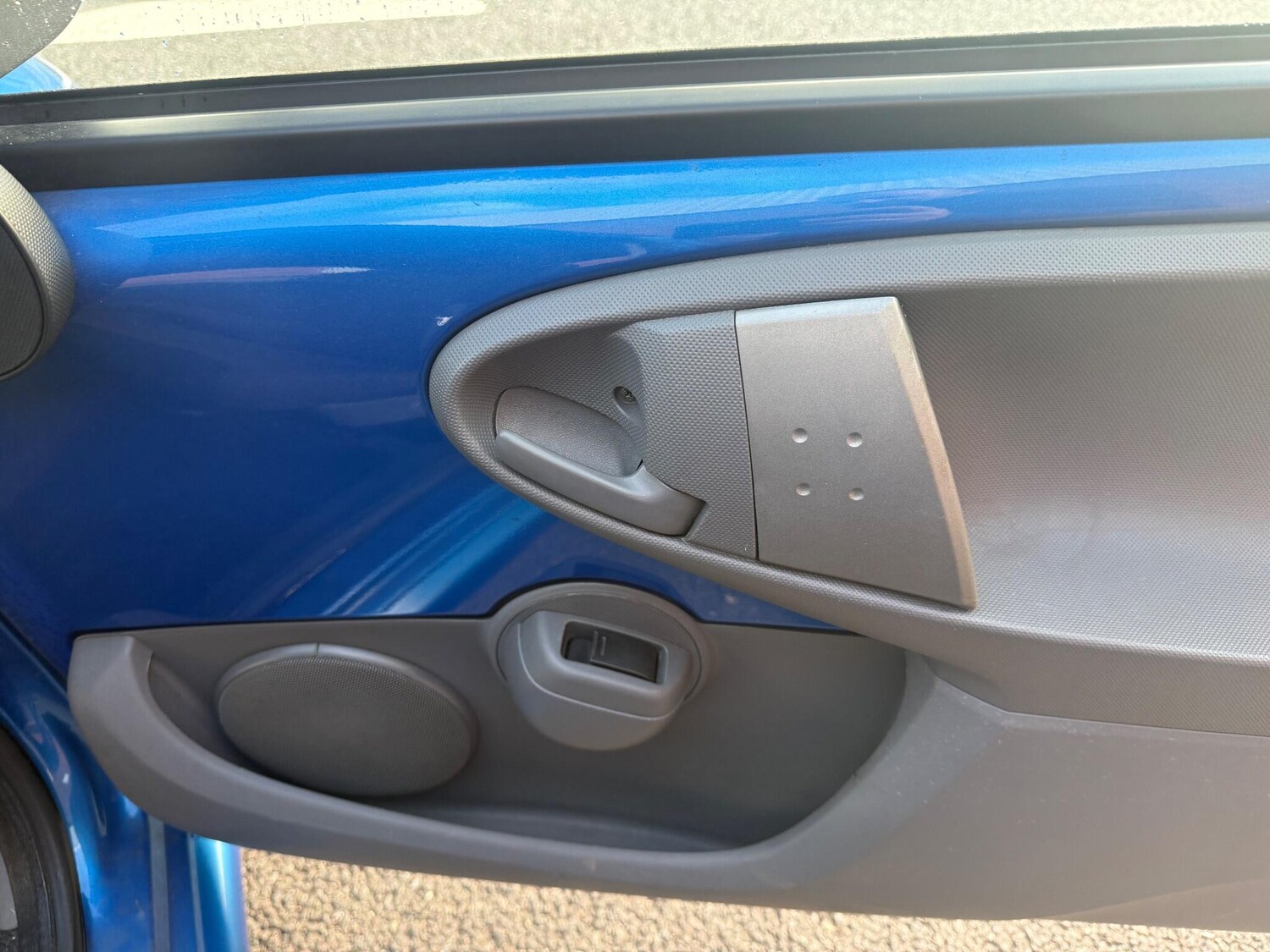 Used Toyota AYGO 2010 for sale - 76645952: Photo 21