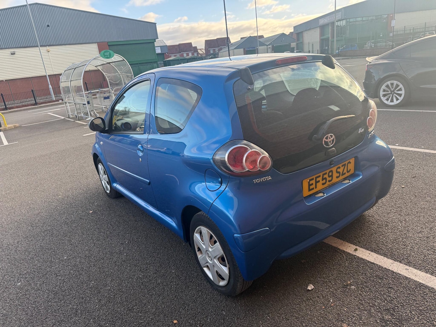 Used Toyota AYGO 2010 for sale - 76645952: Photo 4