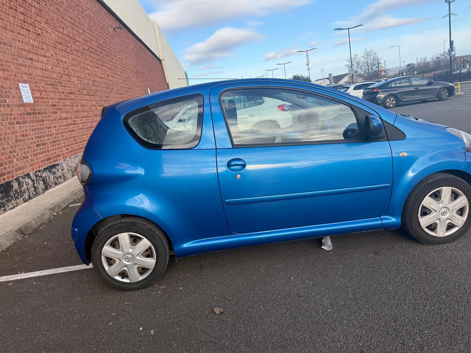 Used Toyota AYGO 2010 for sale - 76645952: Photo 7