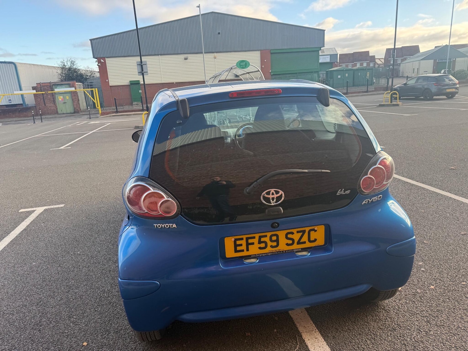 Used Toyota AYGO 2010 for sale - 76645952: Photo 9