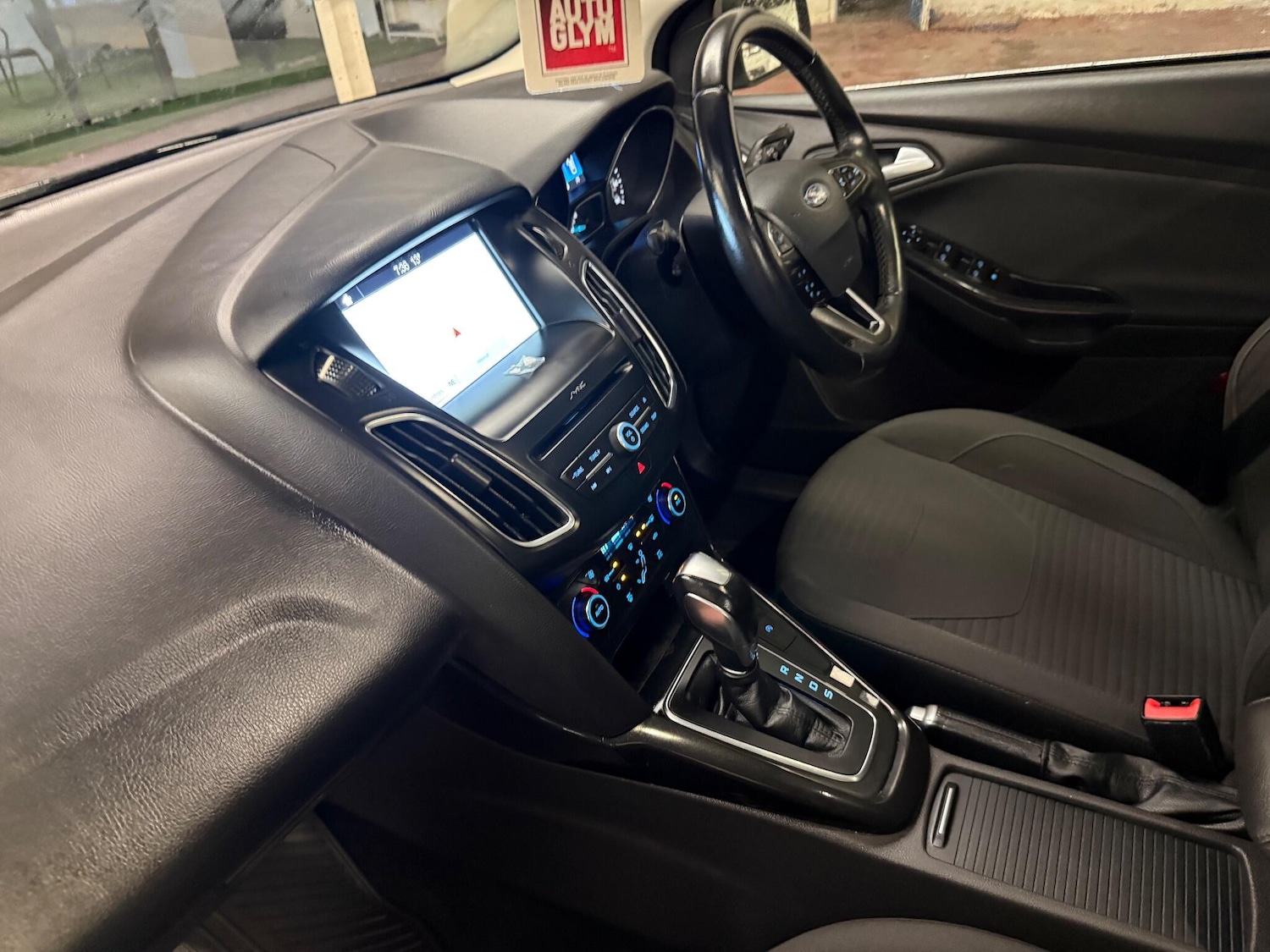 Used Ford Focus for sale - 76549327: Photo 16