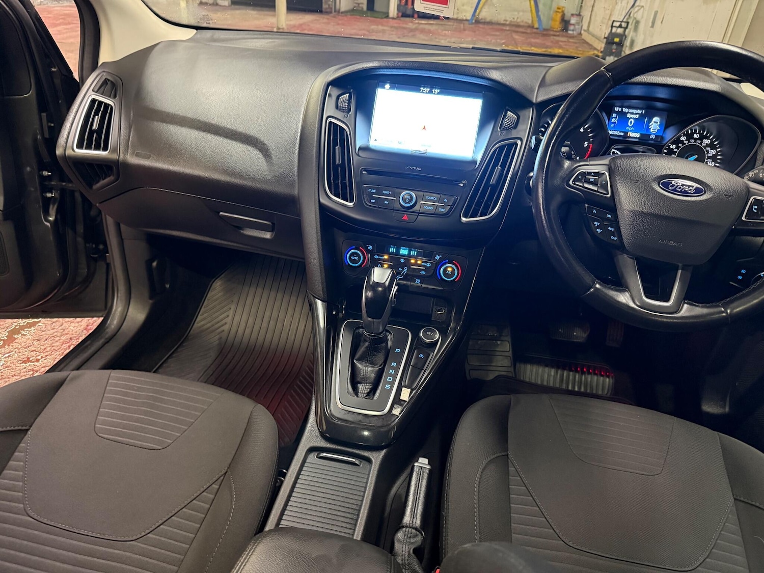 Used Ford Focus for sale - 76549327: Photo 19