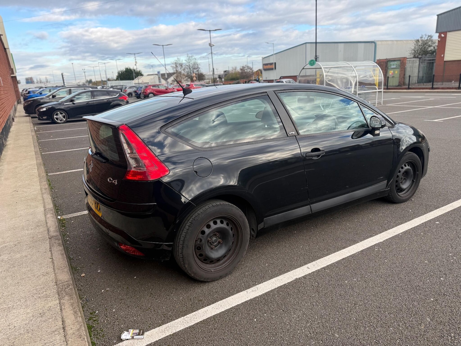 Used Citroen C4 2009 for sale - 76633101: Photo 13