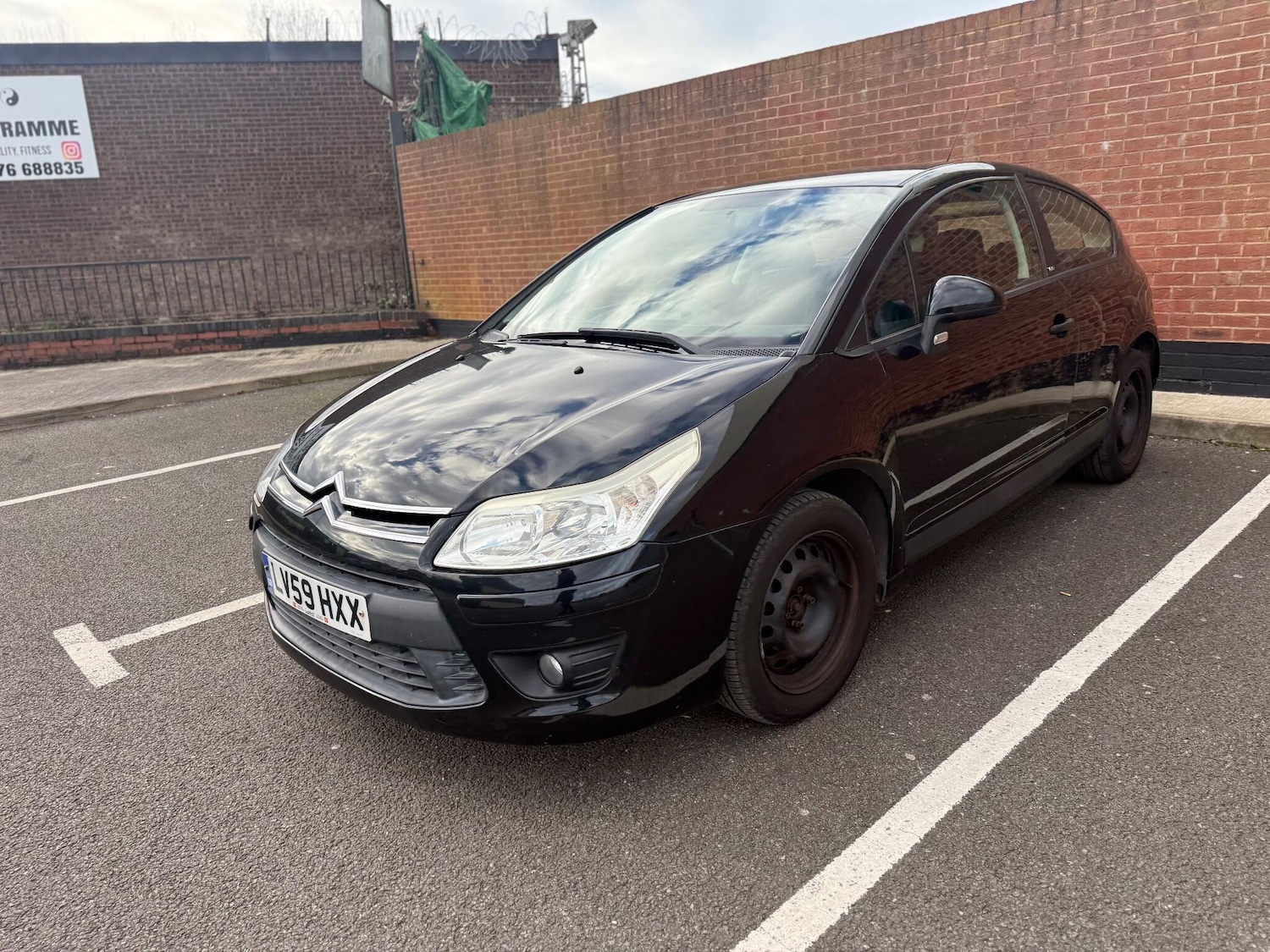 Used Citroen C4 2009 for sale - 76633101: Photo 7