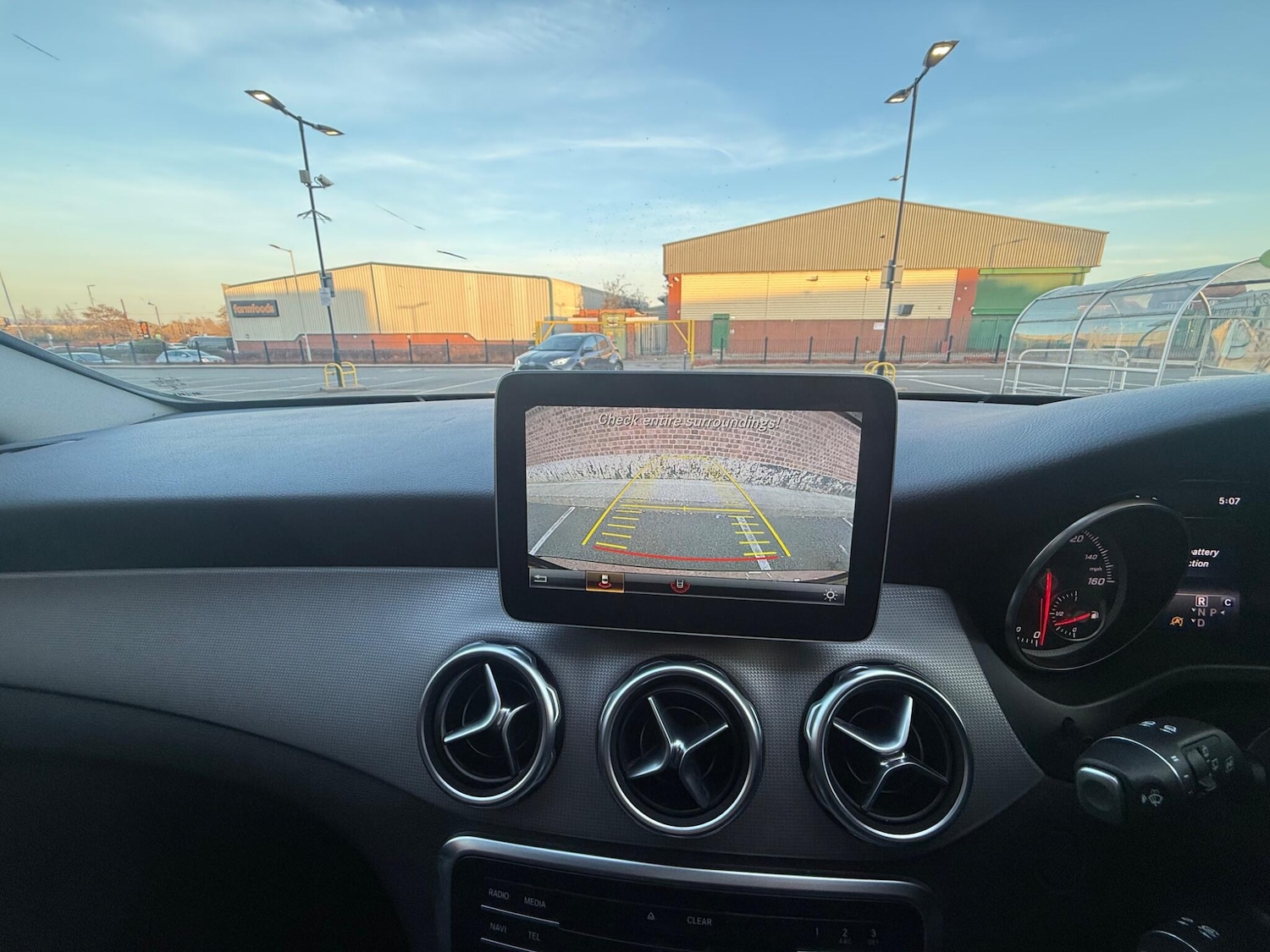 Used Mercedes-Benz GLA 2019 for sale - 77657457: Photo 44