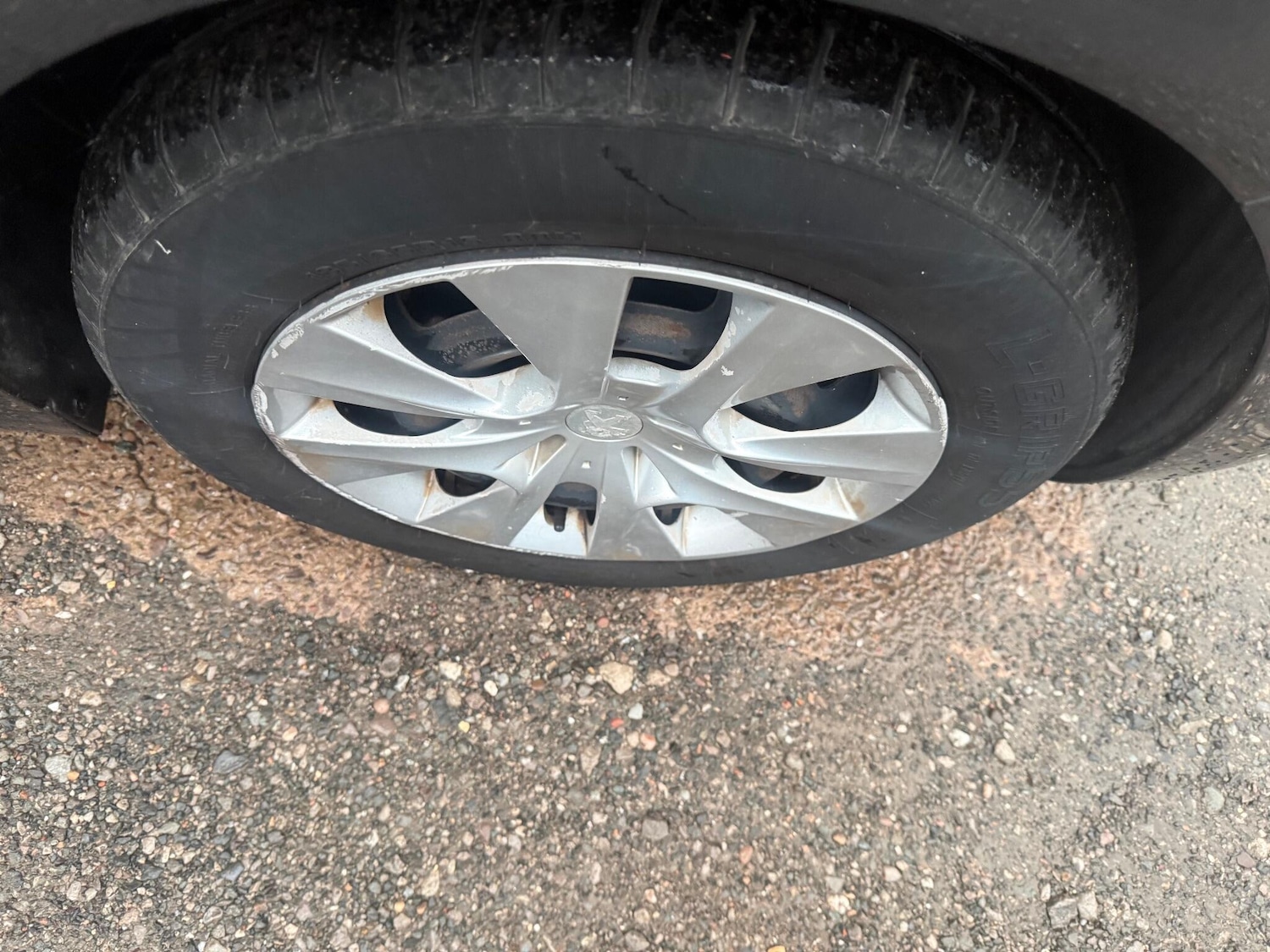 Used Peugeot 208 2012 for sale - 76786914: Photo 24