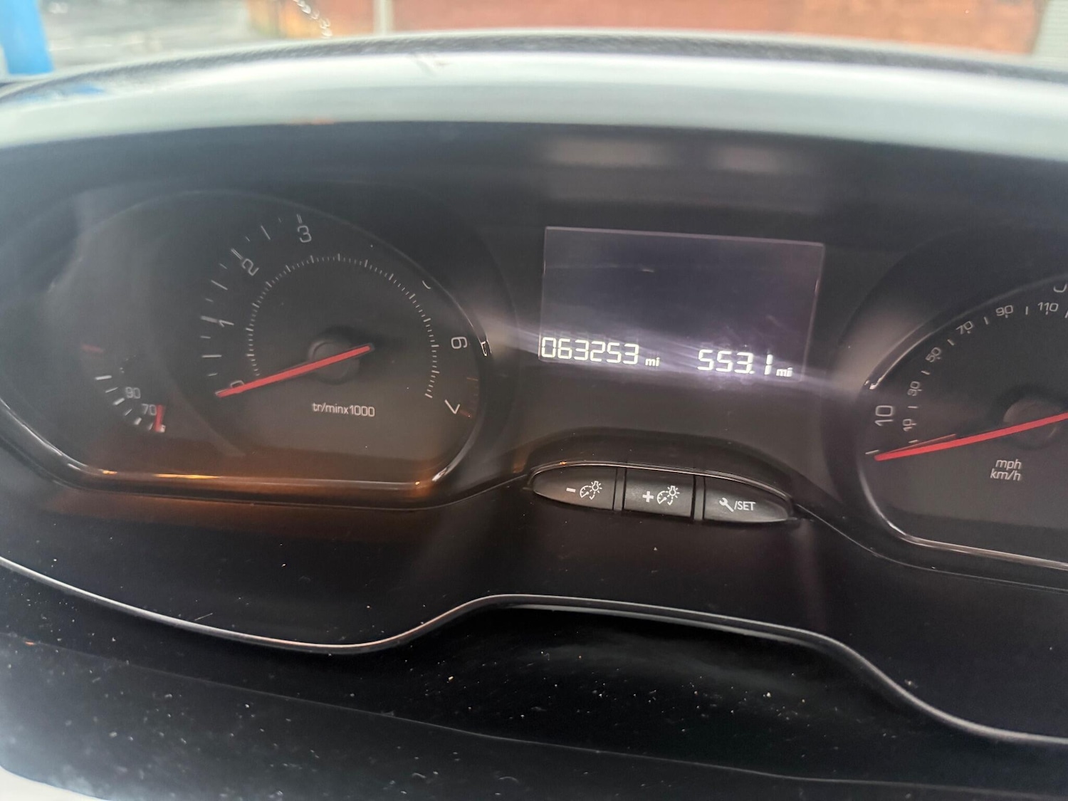 Used Peugeot 208 2012 for sale - 76786914: Photo 26