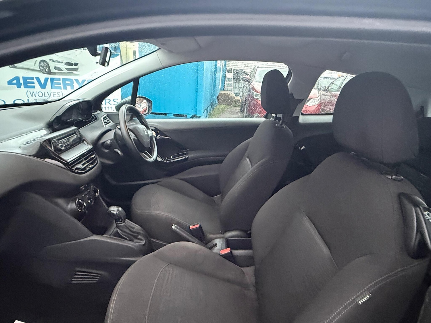 Used Peugeot 208 2012 for sale - 76786914: Photo 30