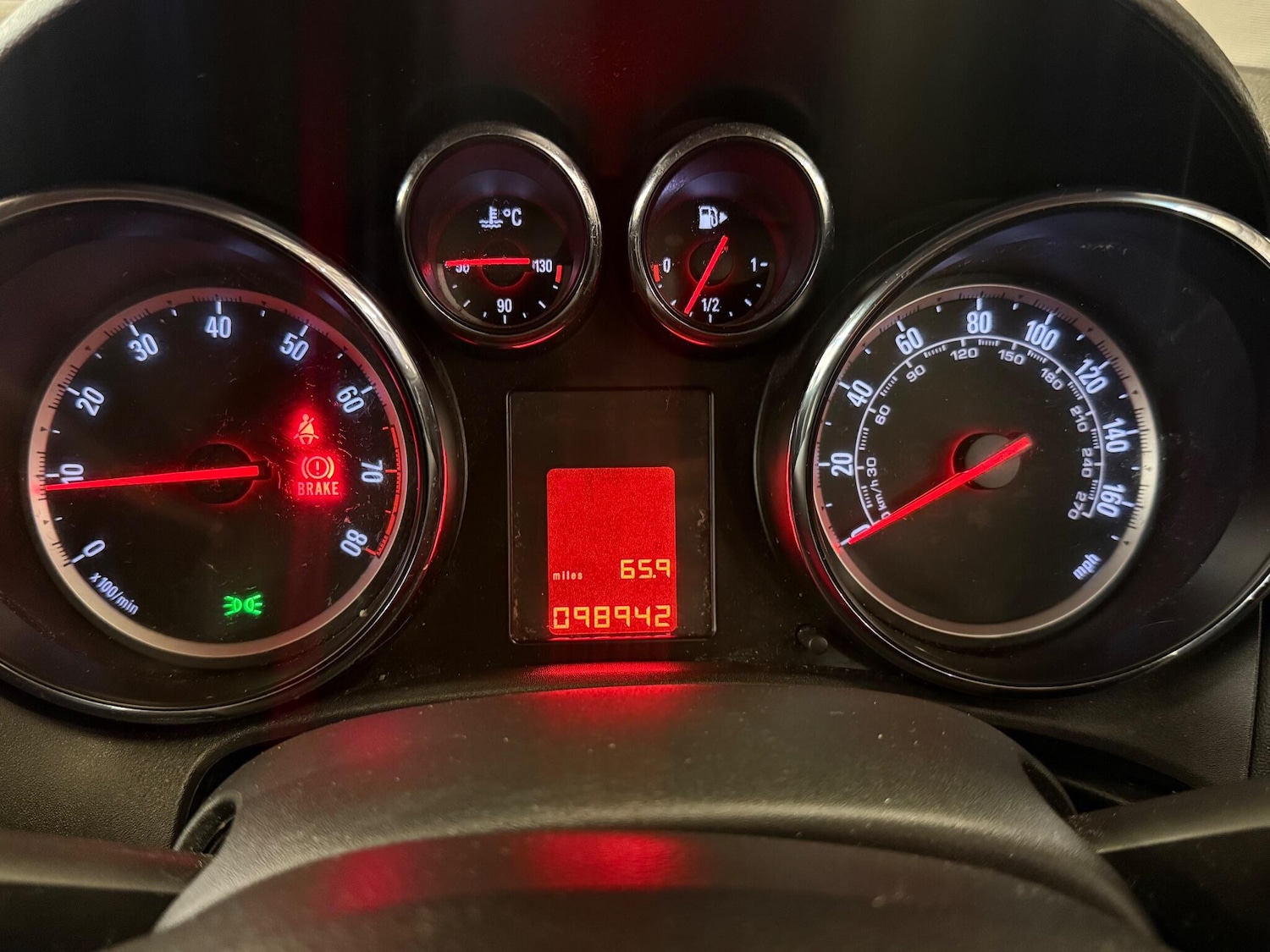 Used Vauxhall Astra 2012 for sale - 77198326: Photo 26