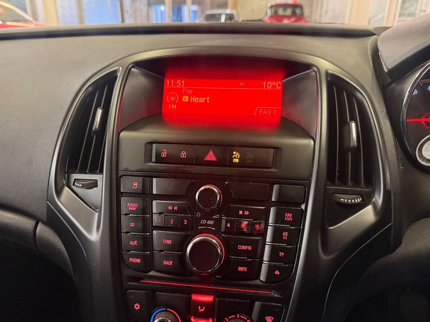 Used Vauxhall Astra 2012 for sale - 77198326: Photo 27