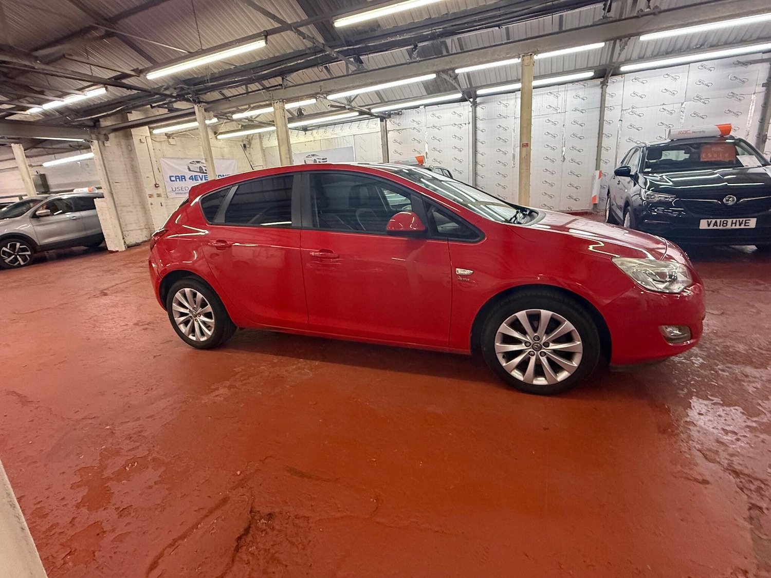 Used Vauxhall Astra 2012 for sale - 77198326: Photo 7