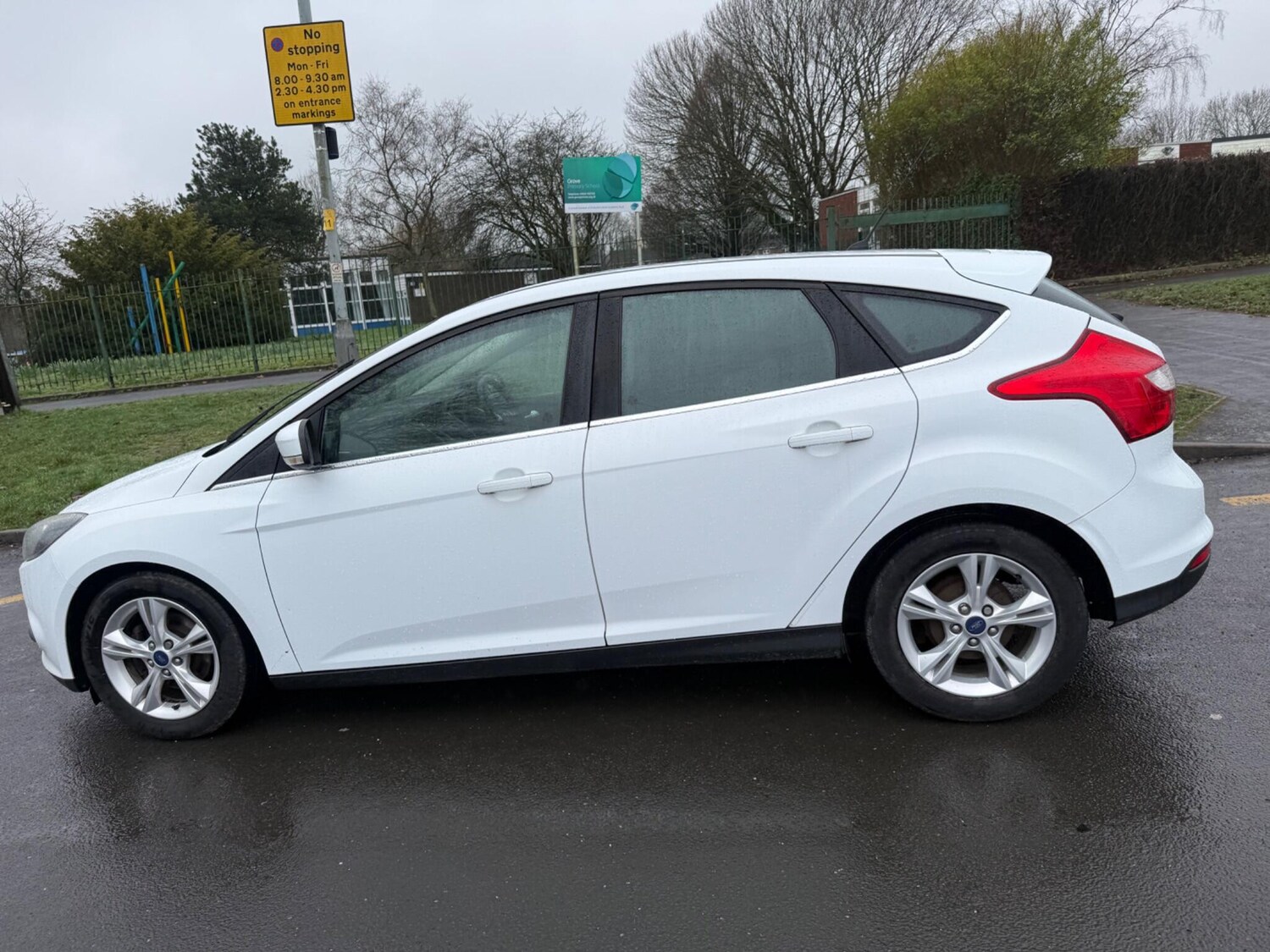 Used Ford Focus for sale - 77696197: Photo 9