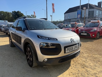 Used Citroen C4 Cactus 2015 for sale - 79532131: Photo