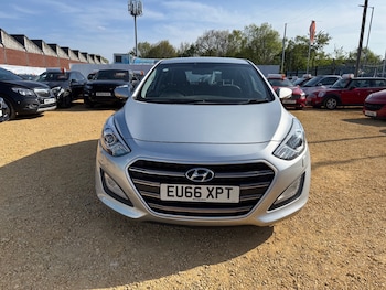 Used Hyundai i30 2016 for sale - 78489626: Photo