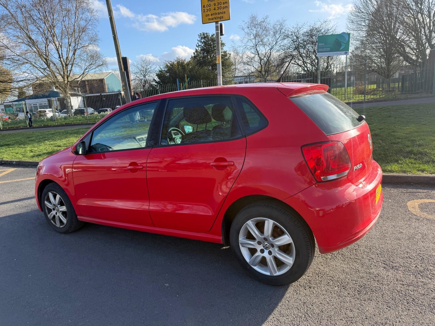 Used Volkswagen Polo 2011 for sale - 77854026: Photo 10