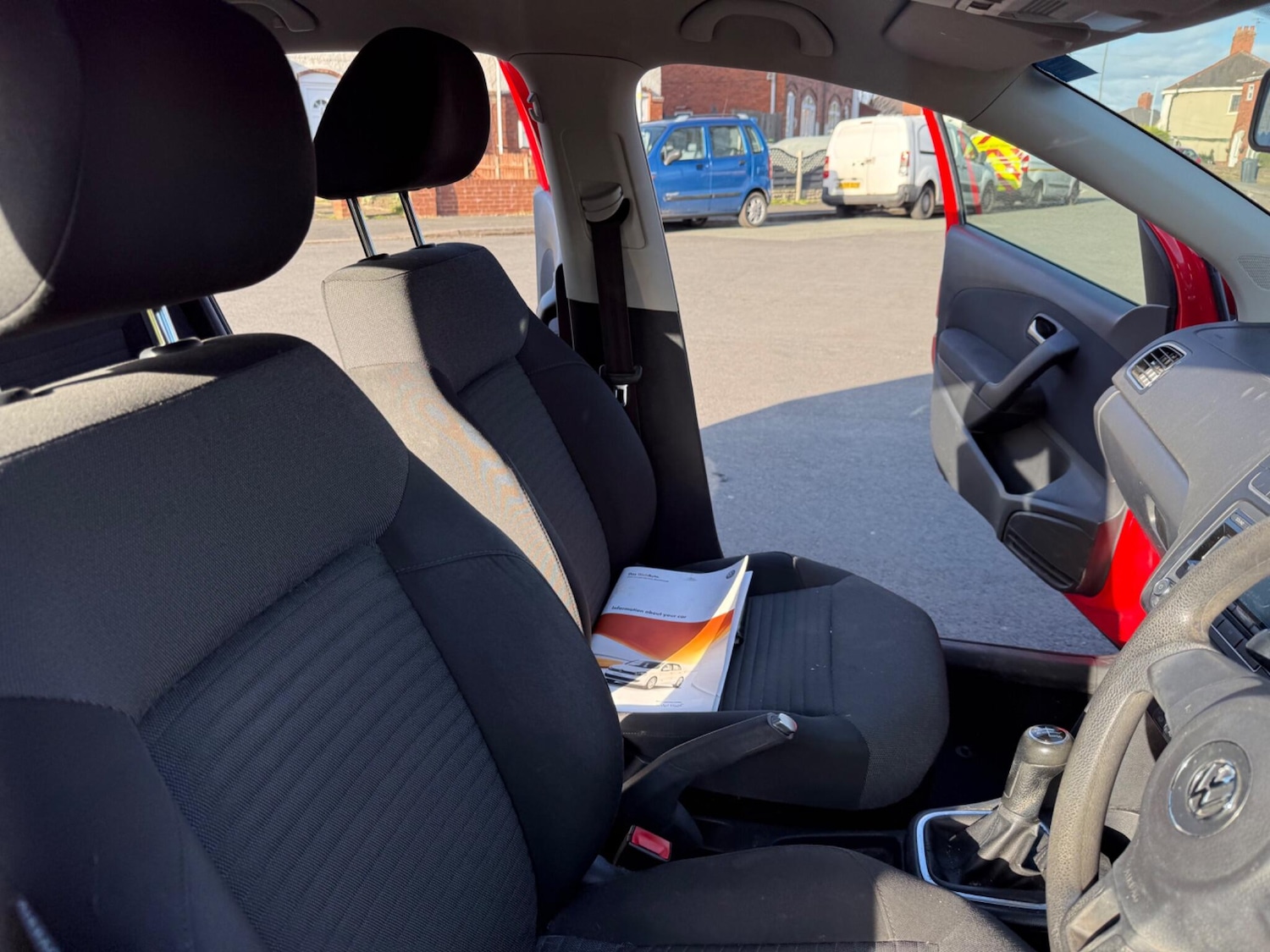 Used Volkswagen Polo 2011 for sale - 77854026: Photo 26