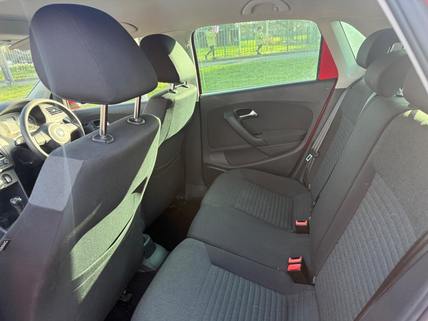 Used Volkswagen Polo 2011 for sale - 77854026: Photo 30