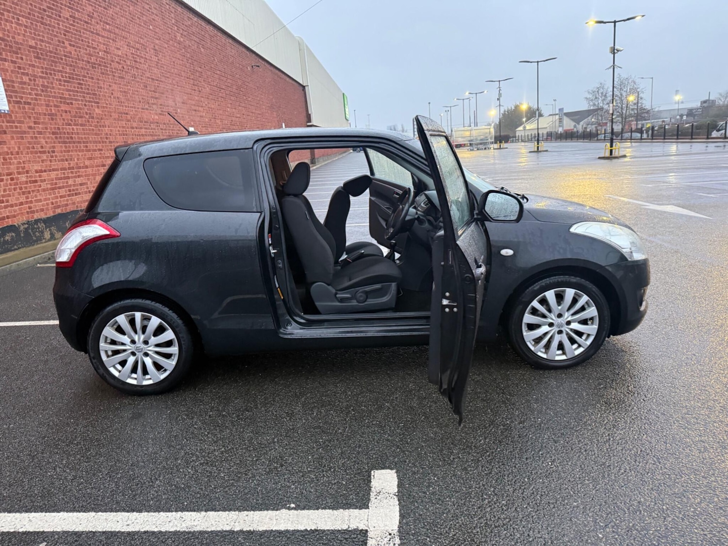 Used Suzuki Swift 2013 for sale - 77454950: Photo 22