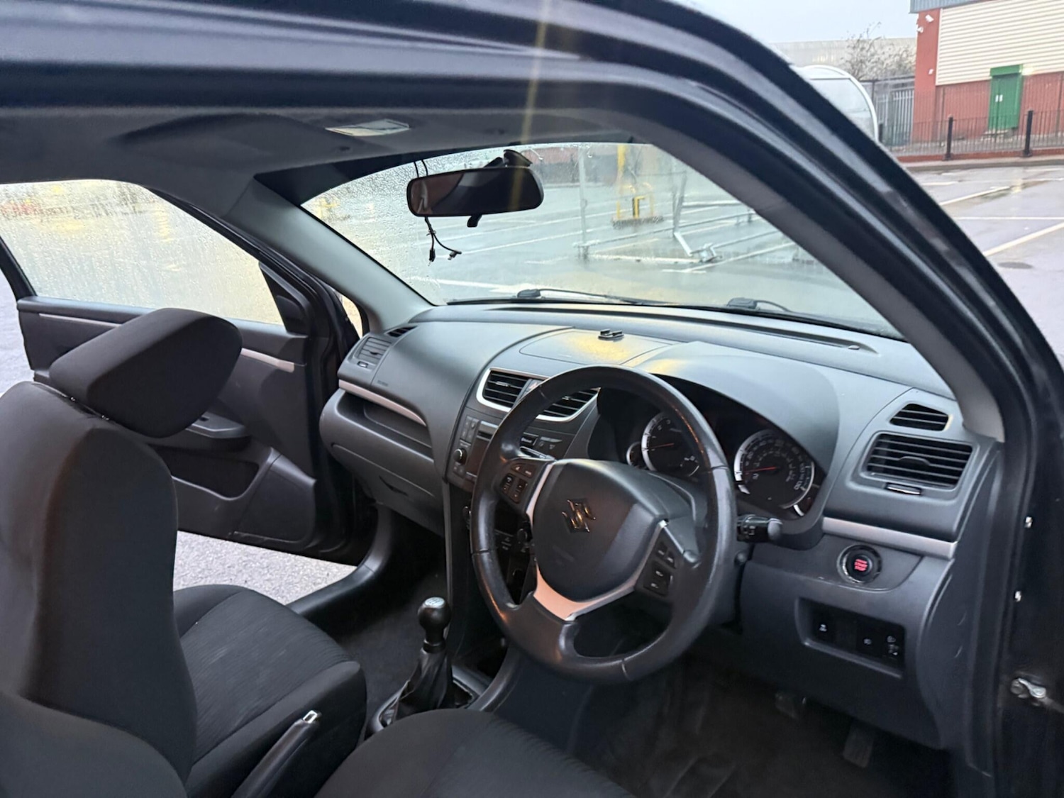 Used Suzuki Swift 2013 for sale - 77454950: Photo 35