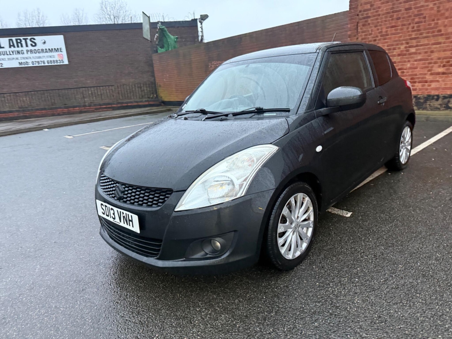 Used Suzuki Swift 2013 for sale - 77454950: Photo 8