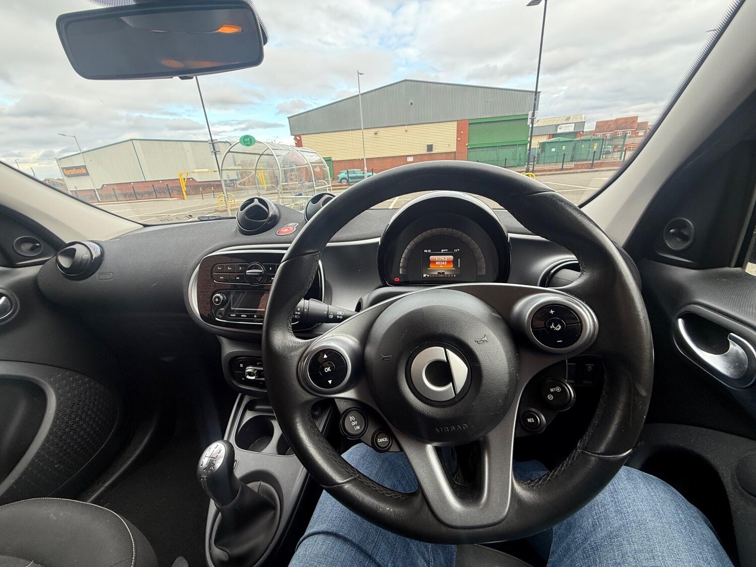 Used smart forfour 2017 for sale - 78058464: Photo 24