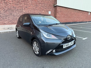 2016 (65) - 1.0 VVT-i x-pression x-wave Euro 5 5dr Euro 5