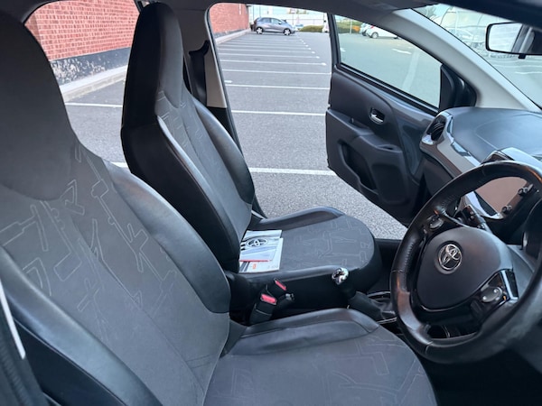 Used Toyota AYGO 2016 for sale - 76240013: Photo 20