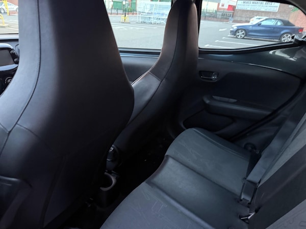 Used Toyota AYGO 2016 for sale - 76240013: Photo 21