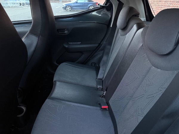 Used Toyota AYGO 2016 for sale - 76240013: Photo 22