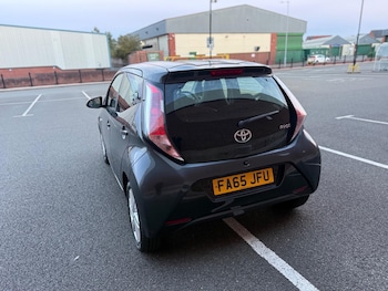 Used Toyota AYGO 2016 for sale - 76240013: Photo 4