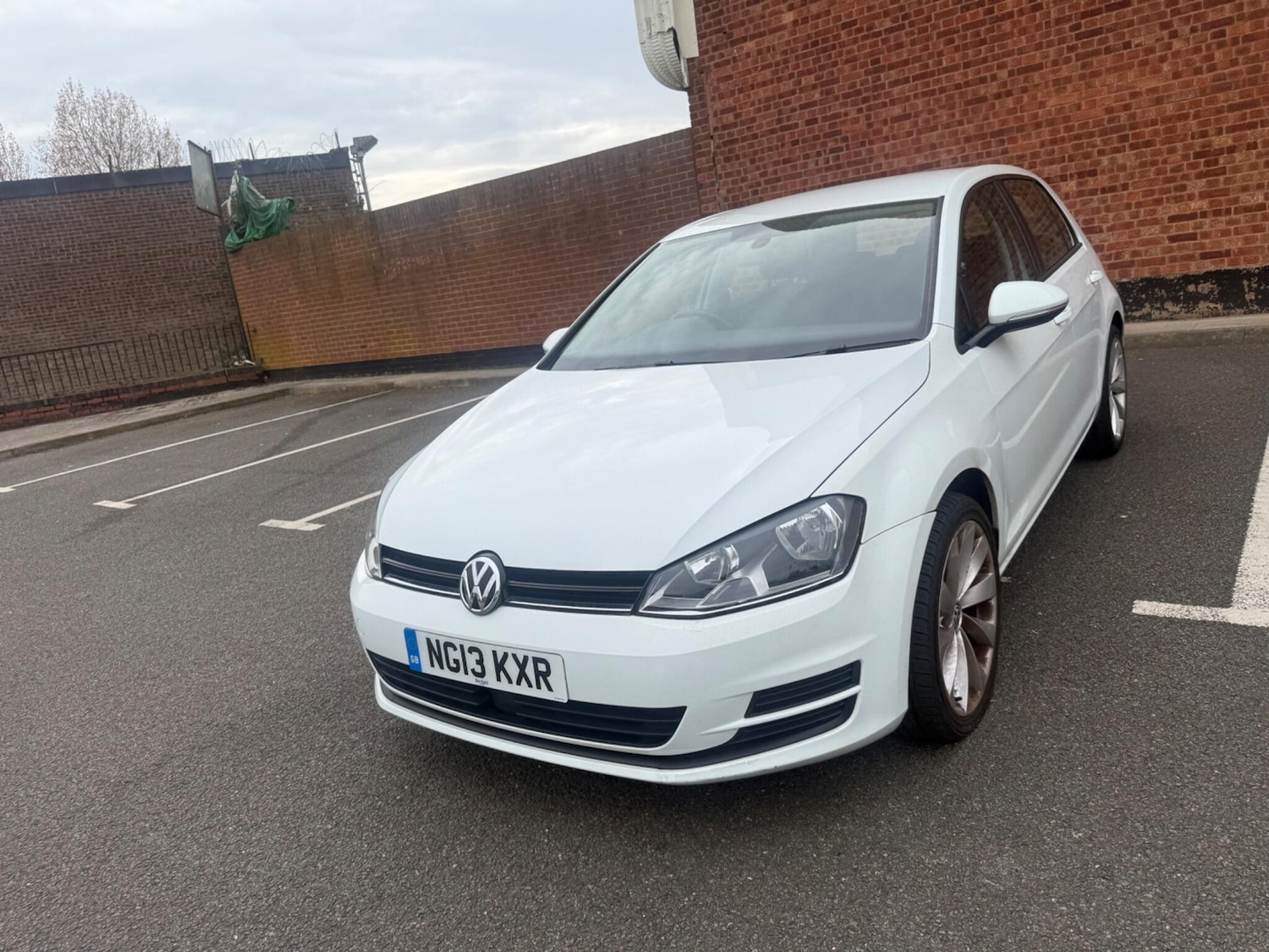 Used Volkswagen Golf 2013 for sale - 78205438: Photo 9