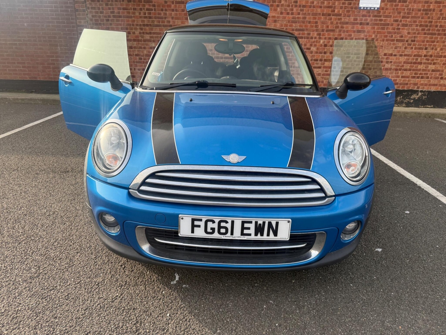 Used MINI Hatch 2011 for sale - 77768809: Photo 8