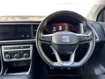Used SEAT Ateca 2024 for sale - 76302055: Photo