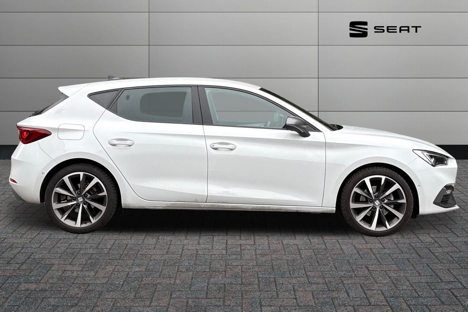 Used SEAT Leon 2025 for sale - 77470644: Photo 4